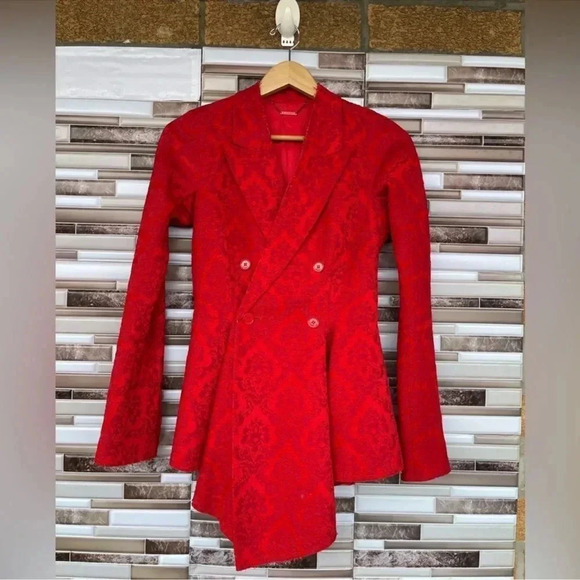 Givenchy Red Jacquard Double Breast Blazer
Size 6" - Picture 2 of 15